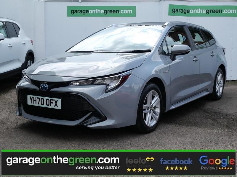 Manhattan grey metallic Used 2020 Toyota Corolla Estate | £14,995 (Fair price) - Image 1/4