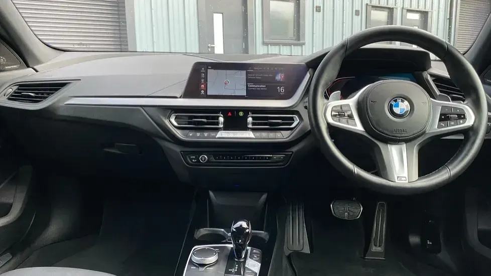 Używany BMW 220 M Sport 178 KM (130 kW) 2023 Niebieski Coupe