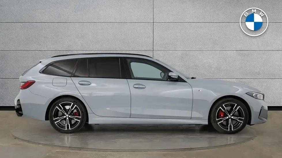 Used BMW 320 M Sport 181 HP (133 kW) 2025 Grey Estate