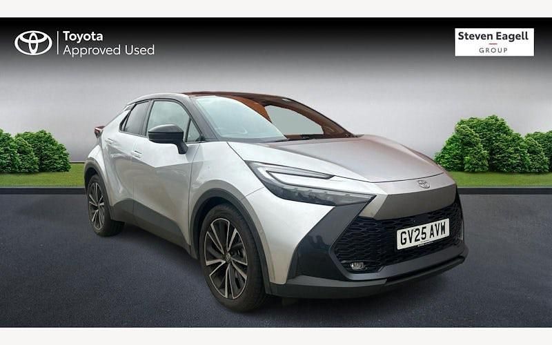Used Toyota C-HR 140 HP (102 kW) 2026 SUV