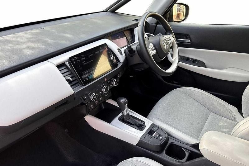 Used Honda Jazz Hybrid 109 HP (80 kW) 2023 Grey Hatchback