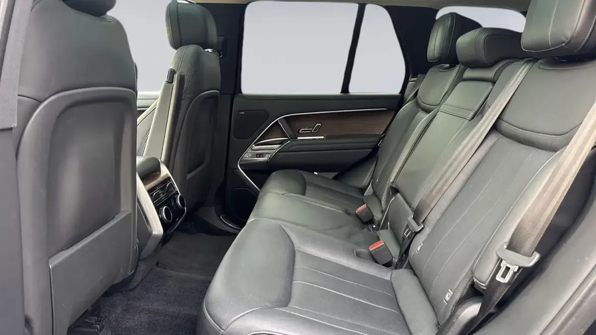 Używany Land Rover Range Rover SE 2023 Szary SUV