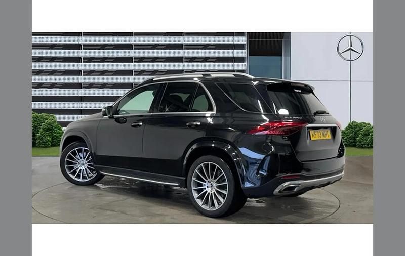 Used Mercedes GLE300 AMG line 265 HP (194 kW) 2024 Black SUV