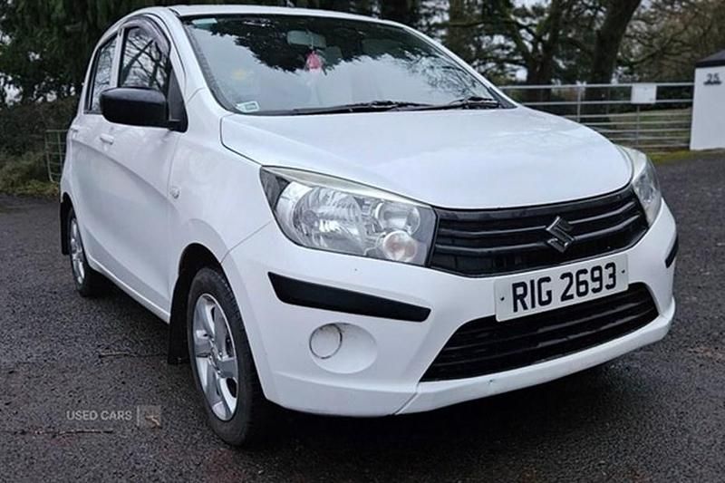 Used Suzuki Celerio 64 HP (47 kW) 2016 White Hatchback