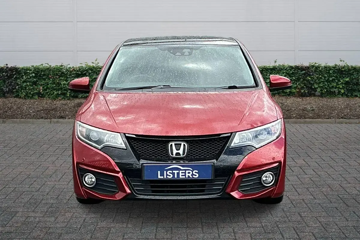 Used Honda Civic SR 2017 Red Hatchback