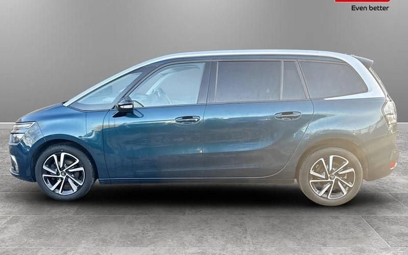 Used Citroën C4 SpaceTourer Shine 131 HP (96 kW) 2022 MPV