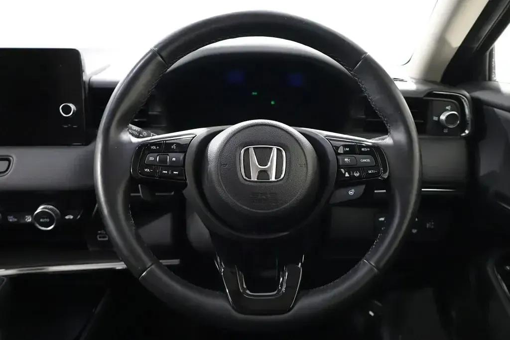 Used Honda HR-V Advance 131 HP (96 kW) 2023 Grey SUV