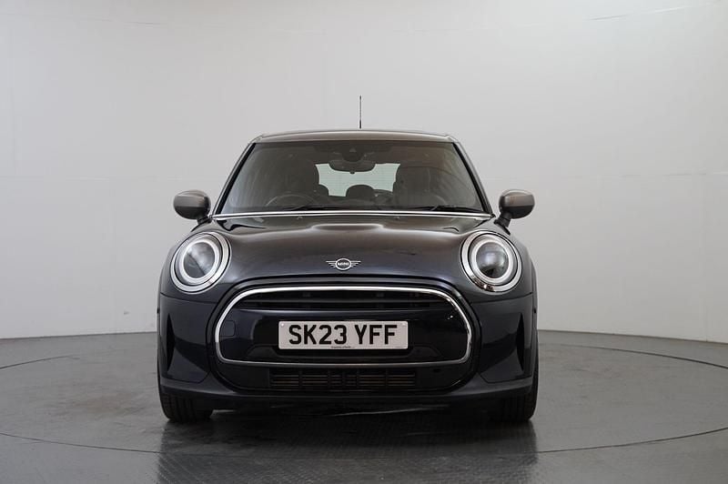 Used Mini Cooper Exclusive 136 HP (100 kW) 2023 Black Hatchback