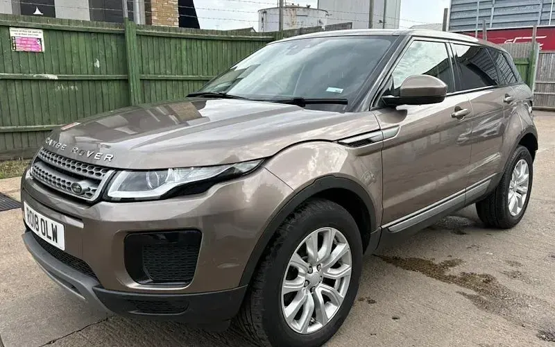 Used Land Rover Range Rover evoque SE 180 HP (132 kW) 2018 Hatchback