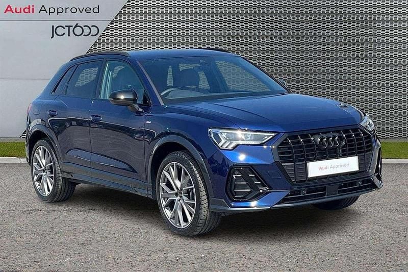 Blue Used 2025 Audi Q3 Black Edition SUV | £35,200 (Fair price) - Image 1/4
