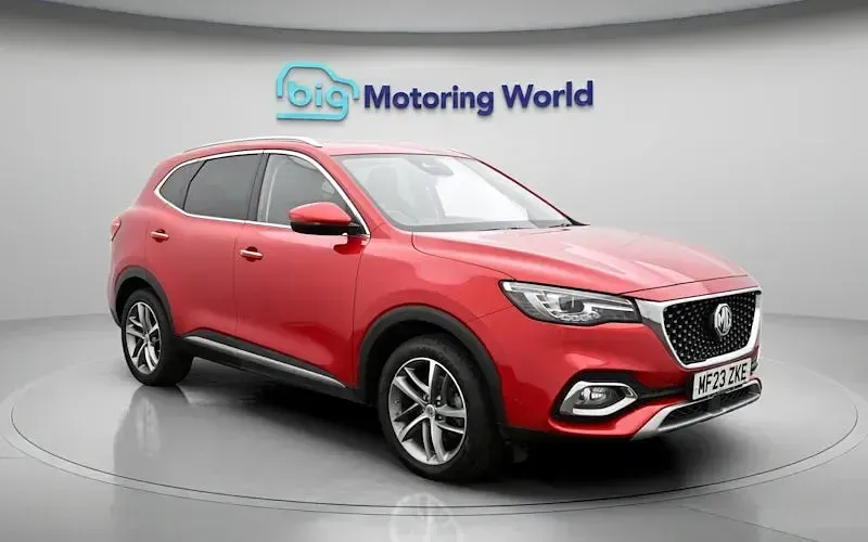 Used MG HS Exclusive 162 HP (119 kW) 2023 Red SUV