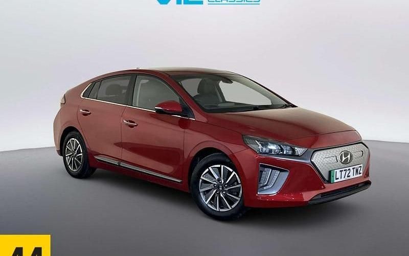 Used Hyundai Ioniq Premium SE 100 kW (136 HP) 2021 Red Hatchback