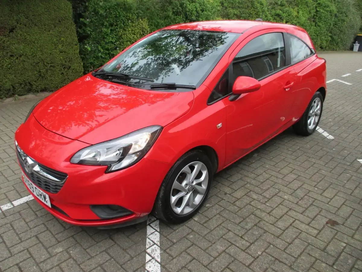 Used Vauxhall Corsa 75 HP (55 kW) 2019 Red Hatchback