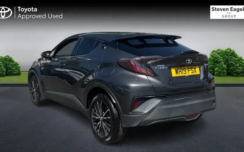 Used Toyota C-HR 122 HP (89 kW) 2019 SUV