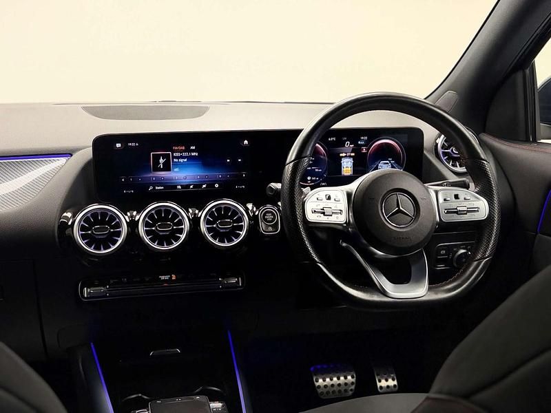 Used Mercedes GLA180 AMG Line Premium 136 HP (100 kW) 2022 Blue SUV