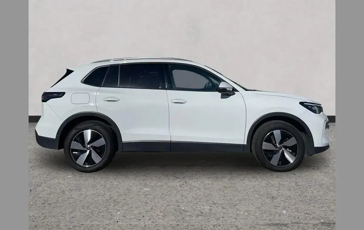 Used VW Tiguan Match 150 HP (110 kW) 2024 White SUV