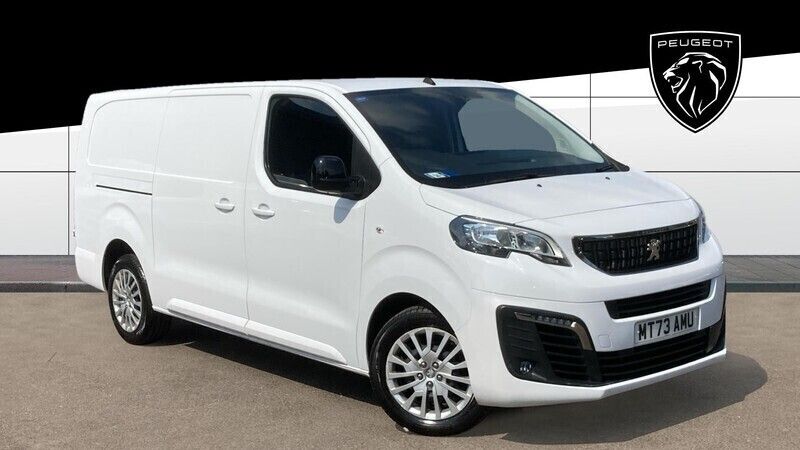 Used 2023 Peugeot Expert Premium Van | £16,495 (Fair price) - Image 1/4
