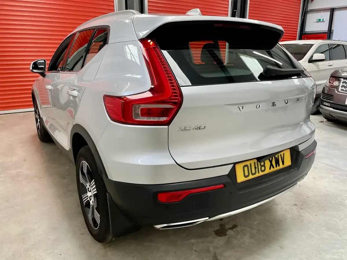 Used Volvo XC40 Inscription 2018 Silver SUV