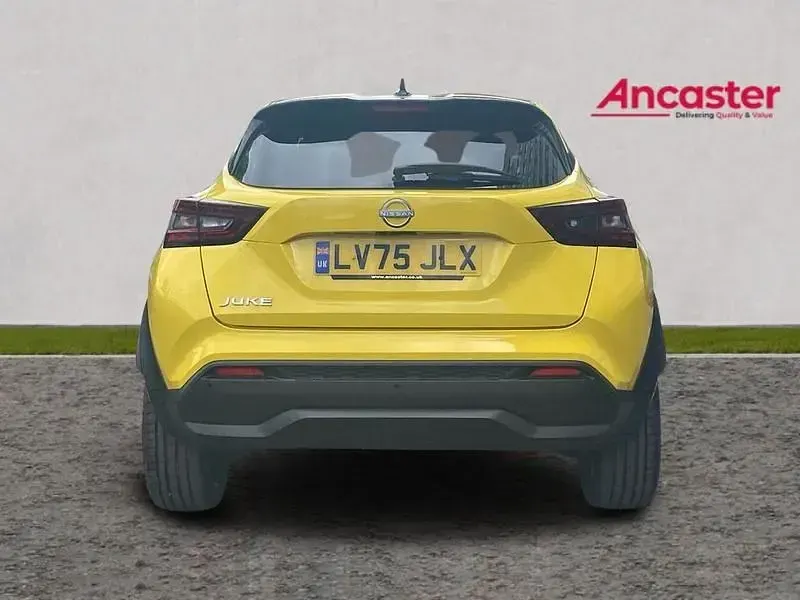 Nowe Nissan Juke Tekna 114 KM (83 kW) 2025 Żółty SUV