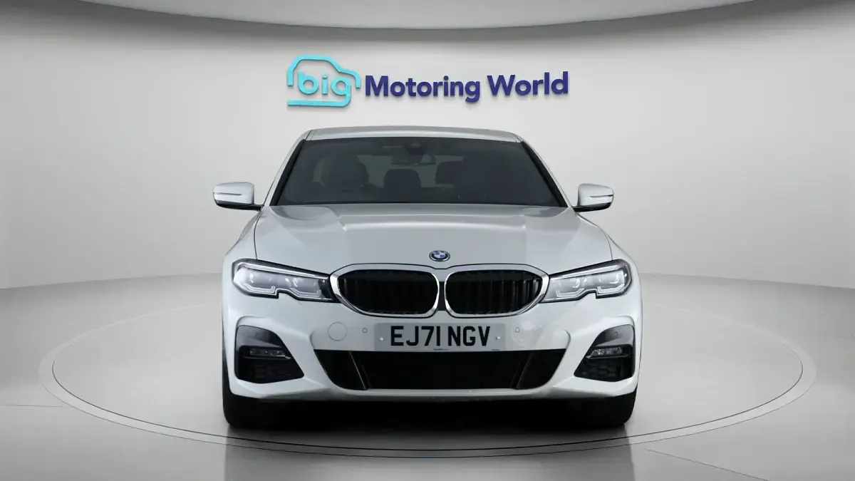 Used BMW 330 M Sport 288 HP (211 kW) 2021 Sedan