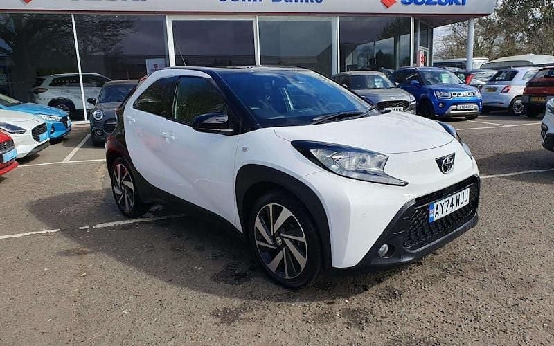 Used Toyota Aygo X 72 HP (52 kW) 2025 SUV