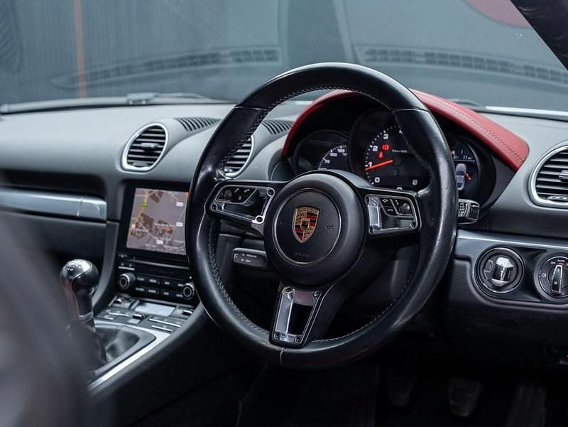 Used Porsche 718 Cayman 2016 White Coupe