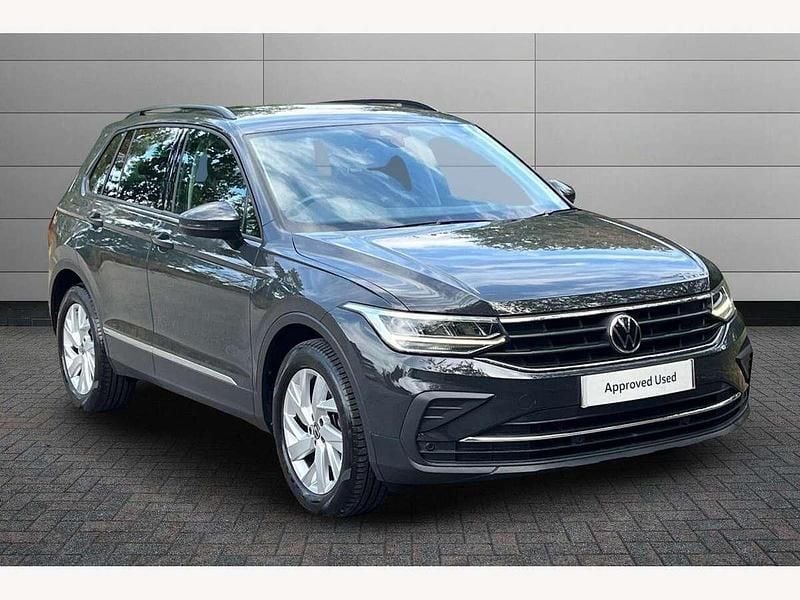 Grey Used 2021 VW Tiguan Life SUV | £22,490 (Good price) - Image 1/4