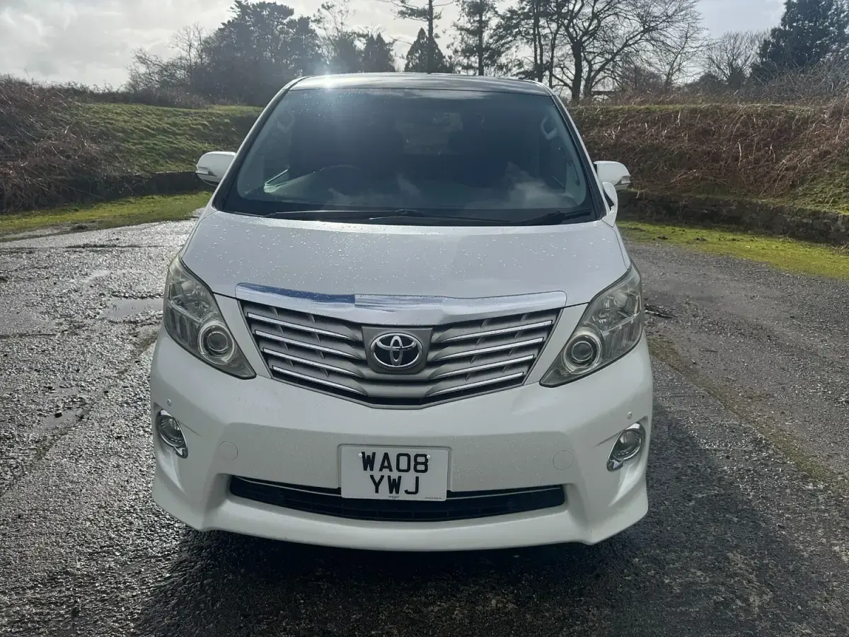 Used Toyota Alphard 2025 White MPV