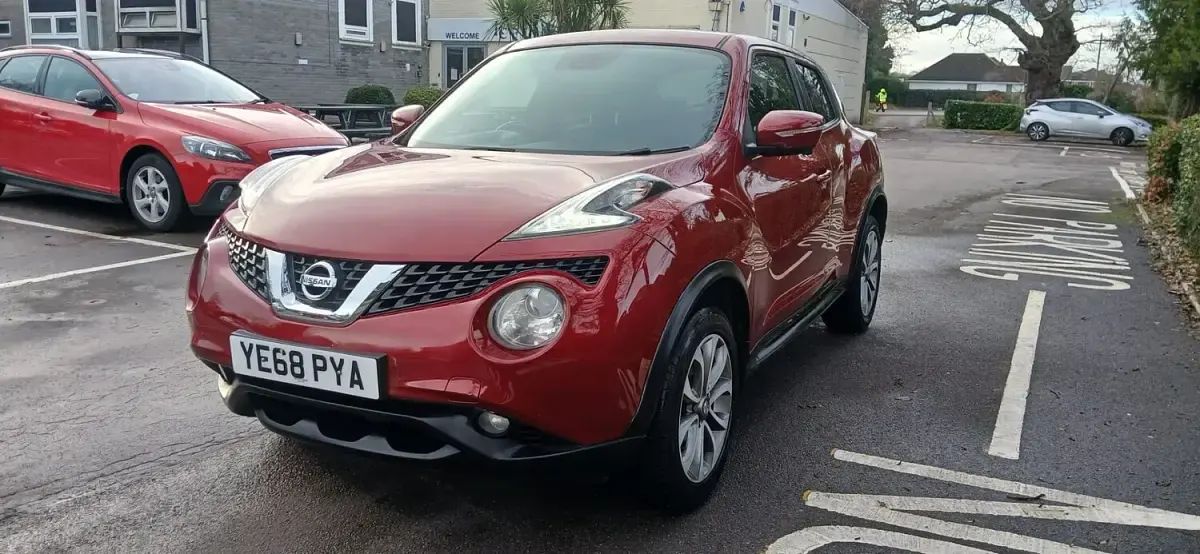 Used Nissan Juke Tekna 110 HP (80 kW) 2018 Red SUV