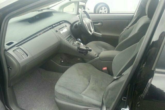 Used Toyota Prius T4 2010 Hatchback
