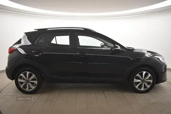 New Kia Stonic 98 HP (72 kW) 2025 Black SUV