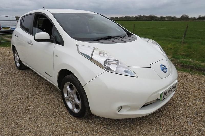 Used Nissan Leaf Acenta 80 kW (109 HP) 2015 Hatchback