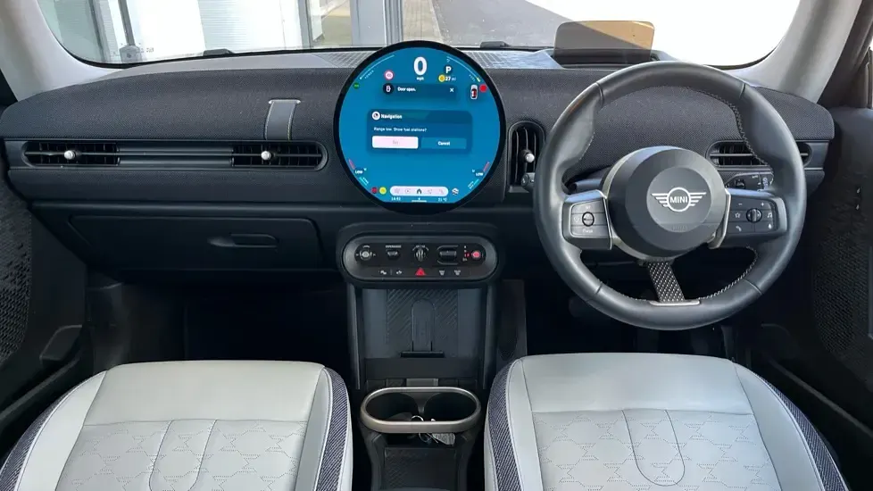 Used Mini Cooper Hatch 154 HP (113 kW) 2024 Silver Hatchback