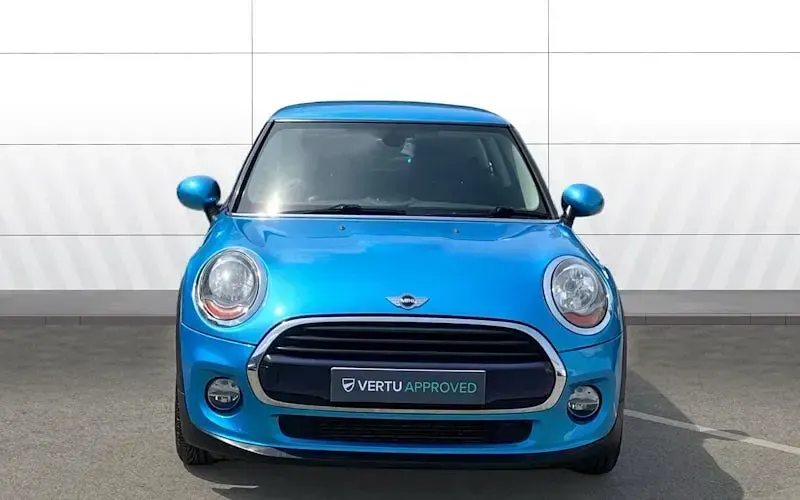 Used Mini Cooper Hatch 136 HP (100 kW) 2017 Blue Hatchback
