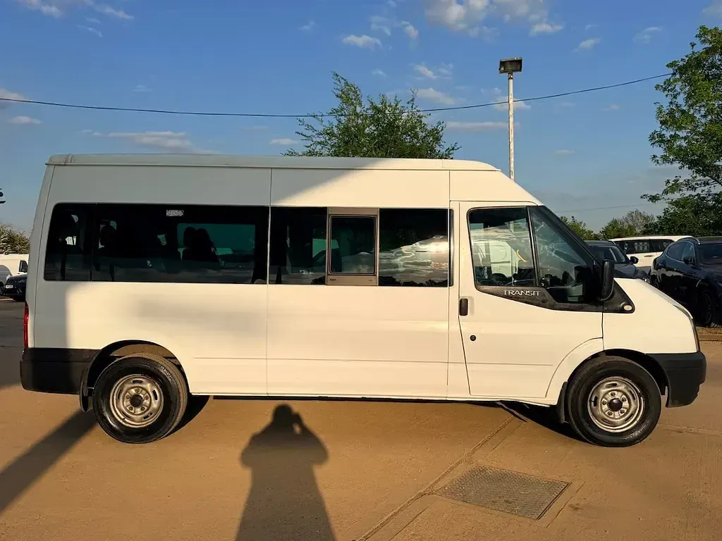 Usado Ford Transit 133 HP (97 kW) 2013 Branco