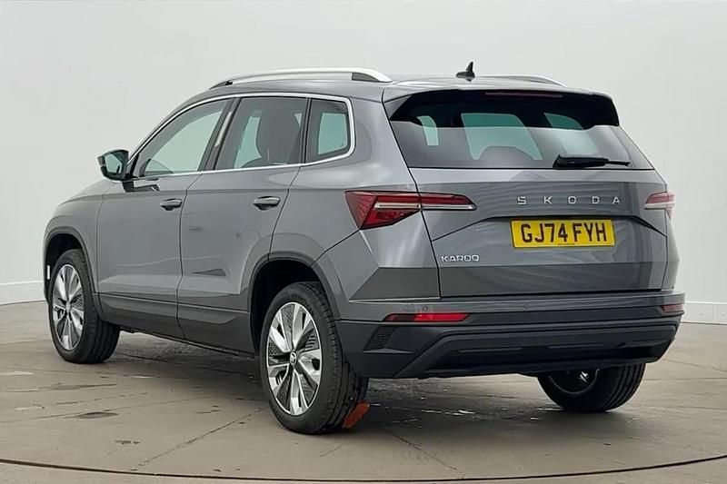 Used Skoda Karoq SE L 85 HP (62 kW) 2024 Graphite grey metallic SUV