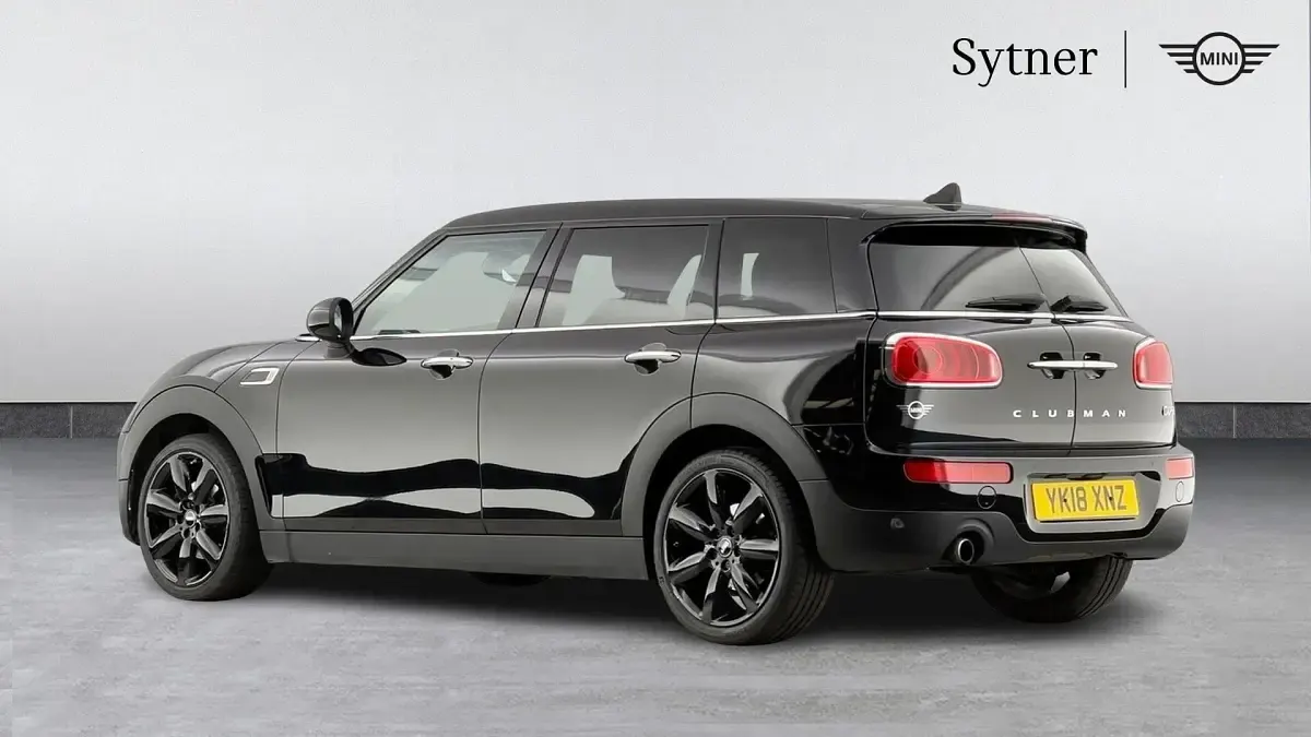 Gebraucht Mini Cooper Clubman 134 PS (98 kW) 2018 Schwarz Kombi