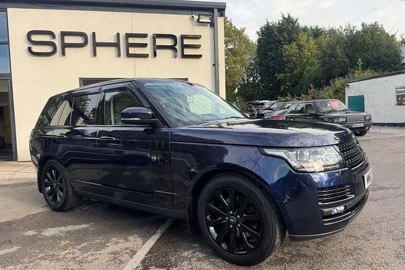 Used 2016 Land Rover Range Rover Vogue SE SUV | £20,990 (Good price) - Image 1/1