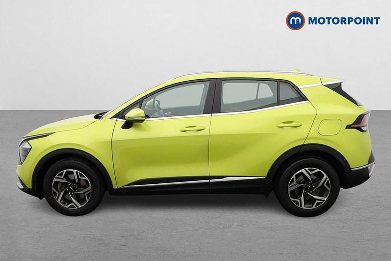 Used Kia Sportage 2023 Yellow SUV
