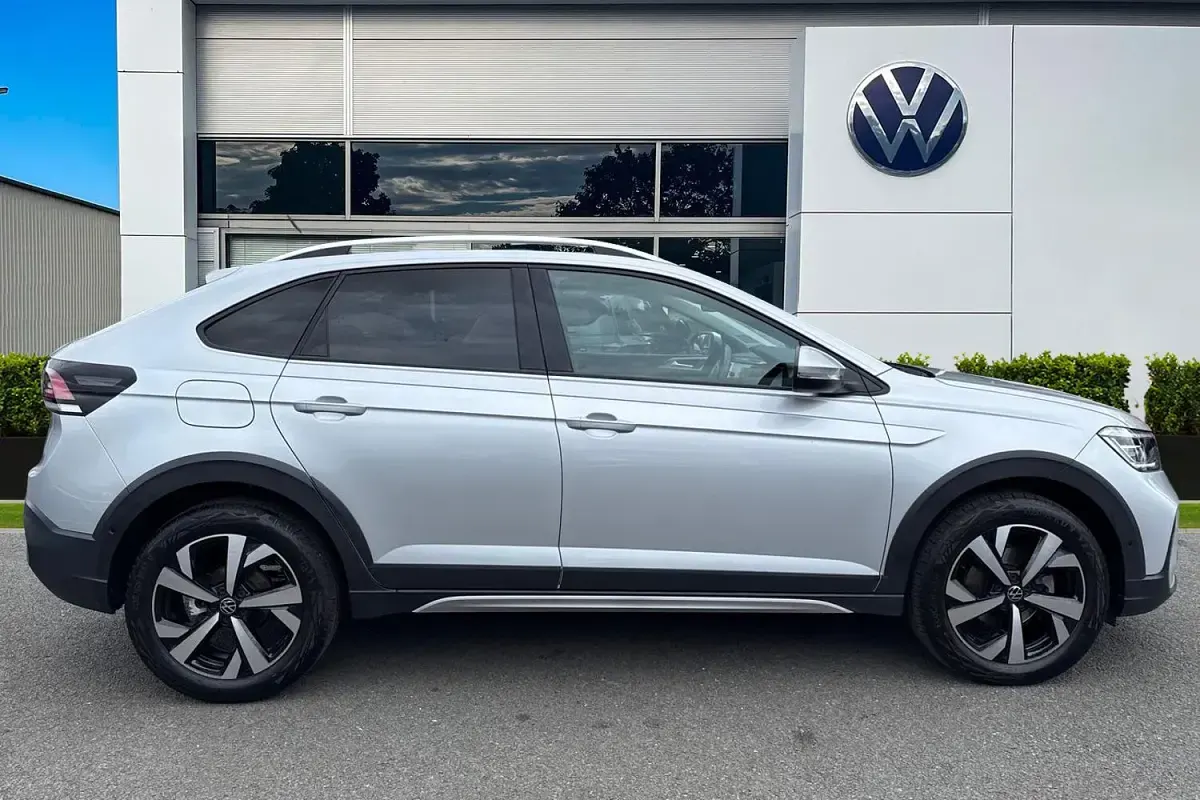 Used VW Taigo Style 110 HP (80 kW) 2024 Silver SUV