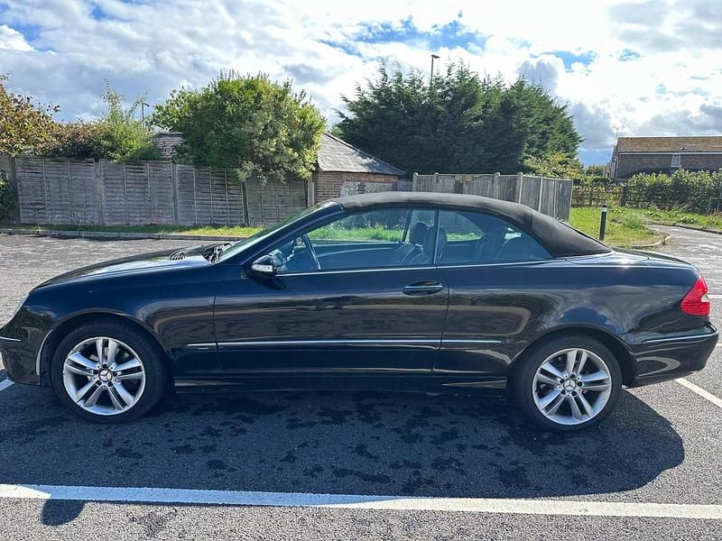 Used Mercedes CLK280 Avantgarde 2006 Black Cabriolet