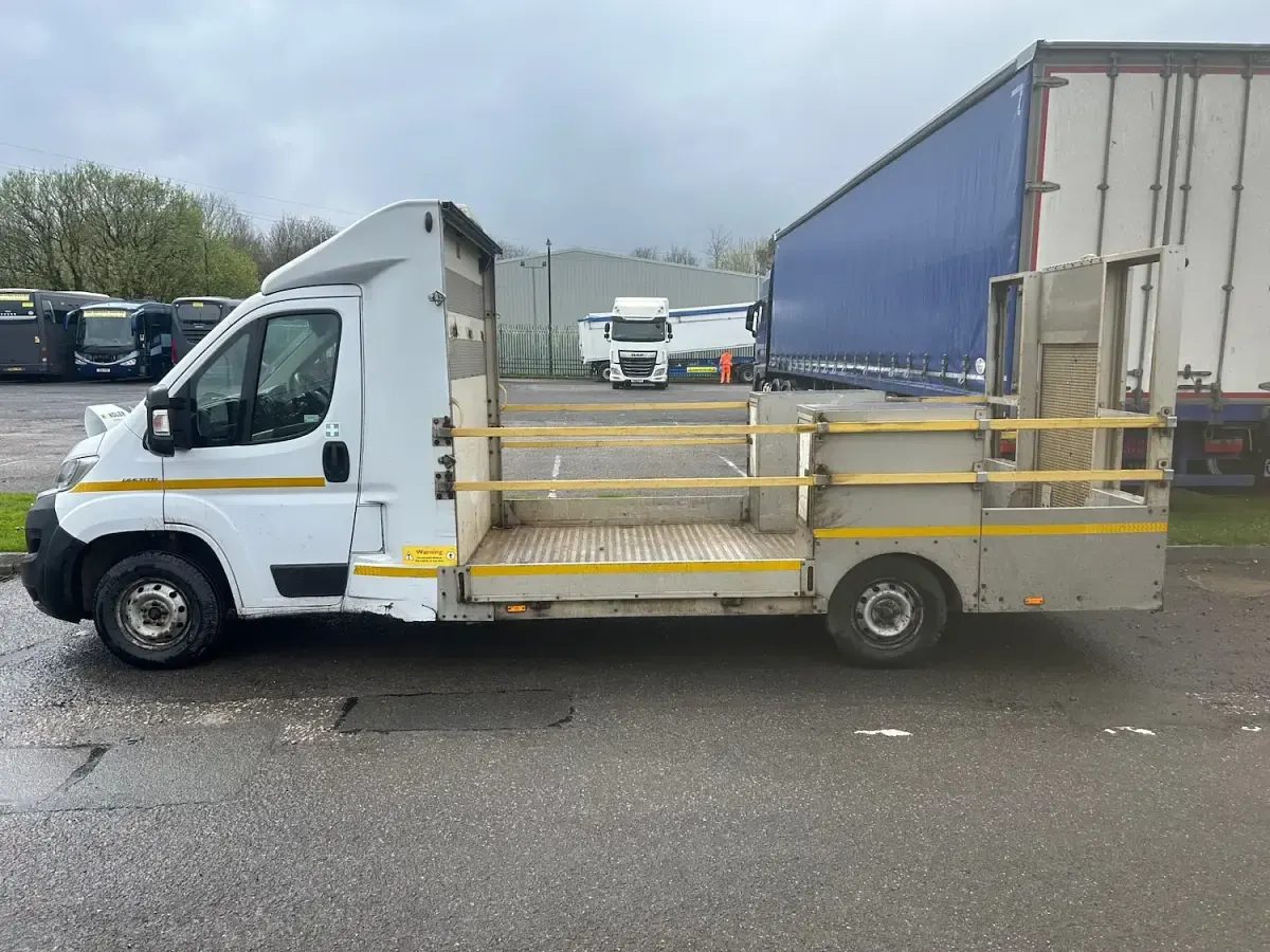 Used Fiat Ducato 130 HP (95 kW) 2018 White Van