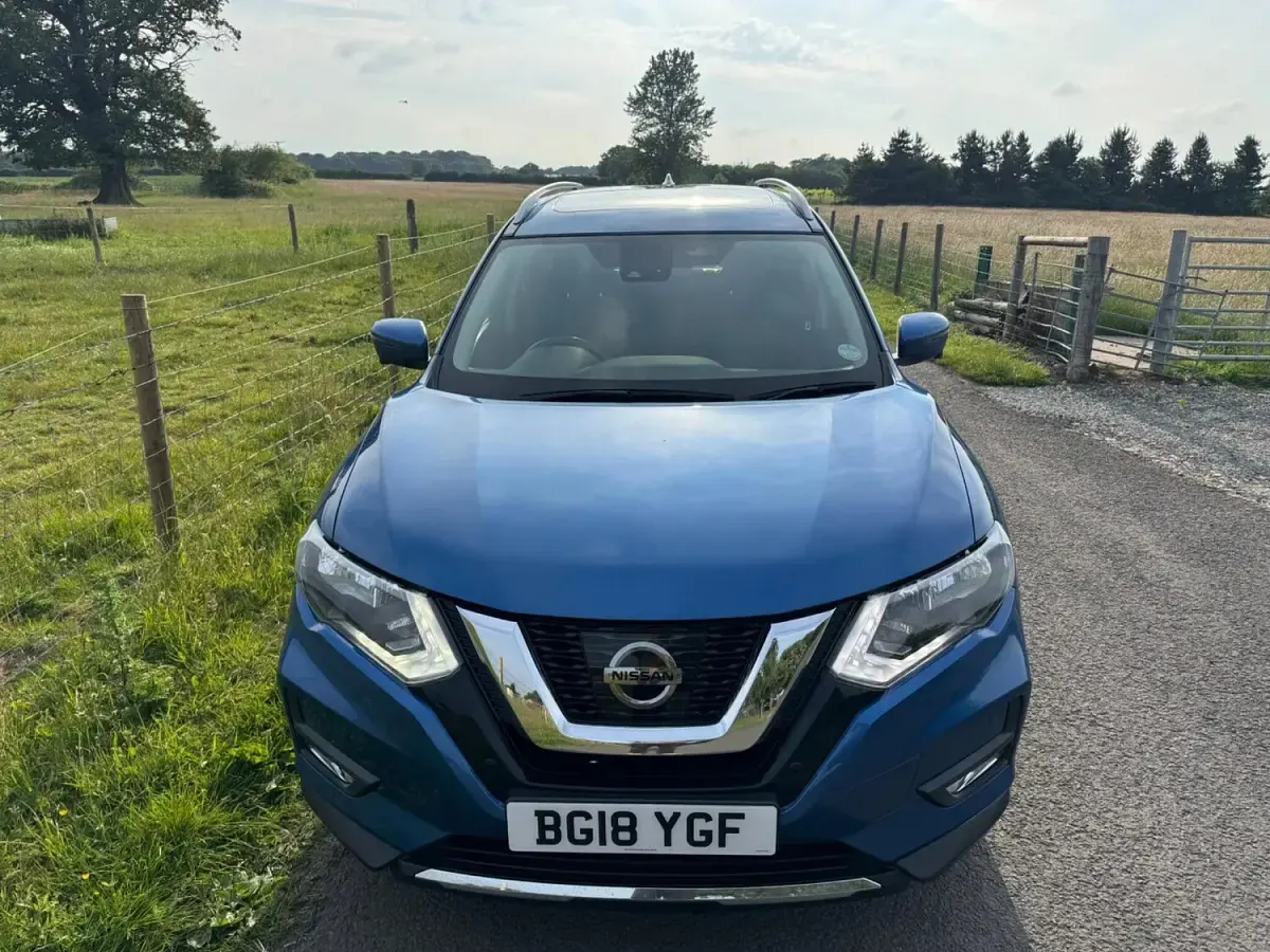 Used Nissan X-Trail N-Connecta 130 HP (95 kW) 2018 Blue SUV