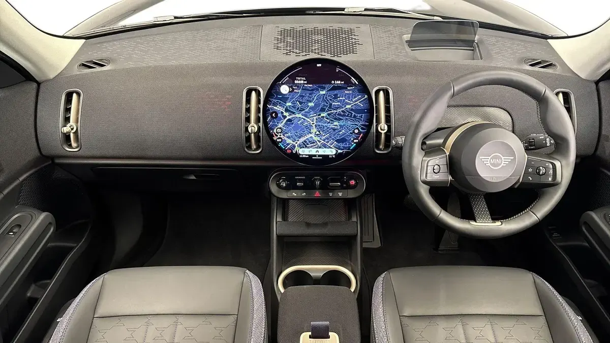 Used Mini Countryman 215 HP (158 kW) 2025 Black SUV
