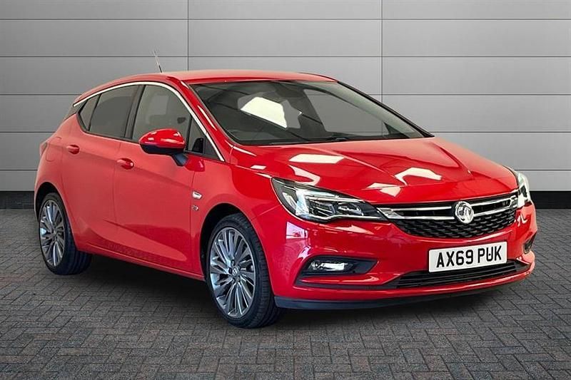 Used Vauxhall Astra 150 HP (110 kW) 2019 Red Hatchback