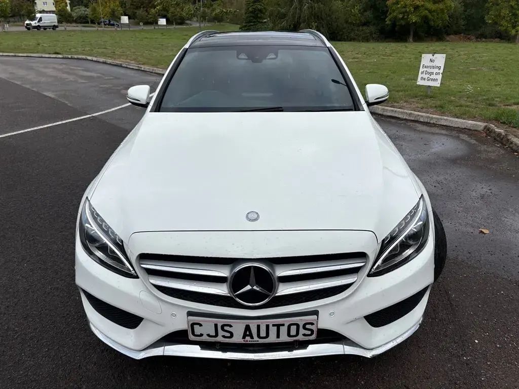 Usado Mercedes C250 AMG Line Premium Plus 2016 Branco Carrinha