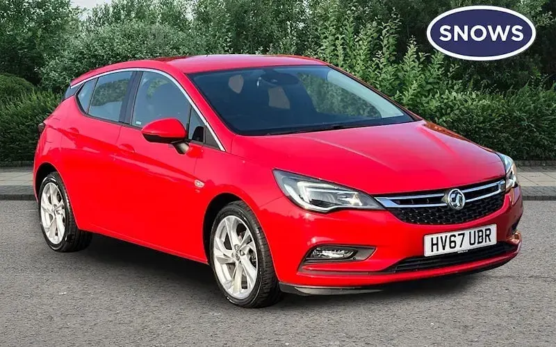 Used Vauxhall Astra SRi 101 HP (74 kW) 2017 Hatchback