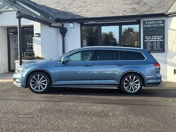 Used VW Passat R-line 190 HP (139 kW) 2017 Blue Estate
