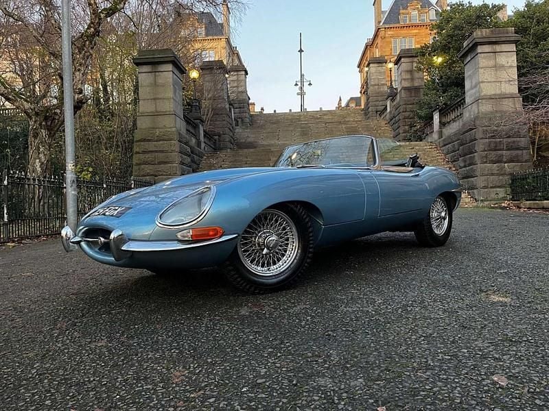 Blue Used 1961 Jaguar E-Type Cabriolet | £99,980 - Image 1/4