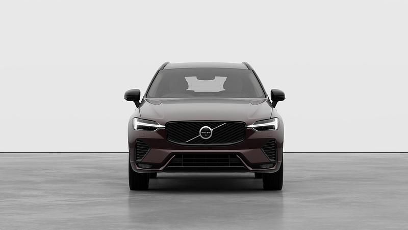 New Volvo XC60 Plus 250 HP (183 kW) 2026 Mulberry red SUV
